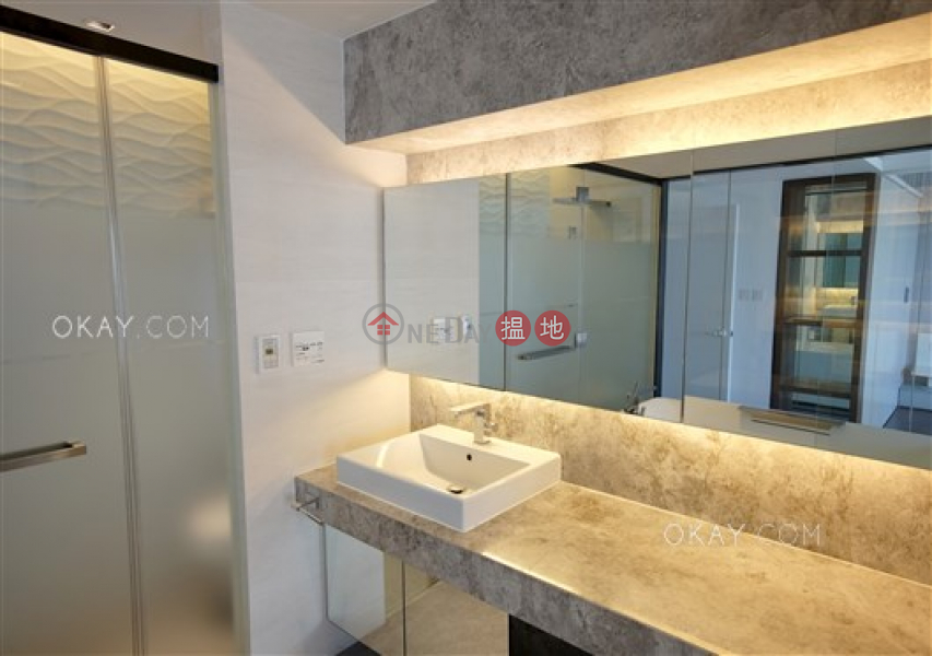 輝鴻閣中層-住宅出租樓盤HK$ 43,000/ 月