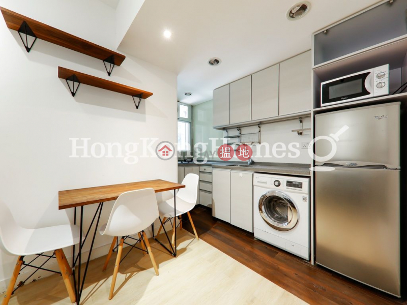 HK$ 22,000/ month Caine Building Western District | 2 Bedroom Unit for Rent at Caine Building