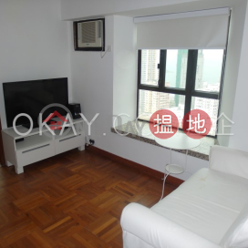 Tasteful 2 bedroom on high floor with rooftop | For Sale | Wai Wah Court 慧華閣 _0