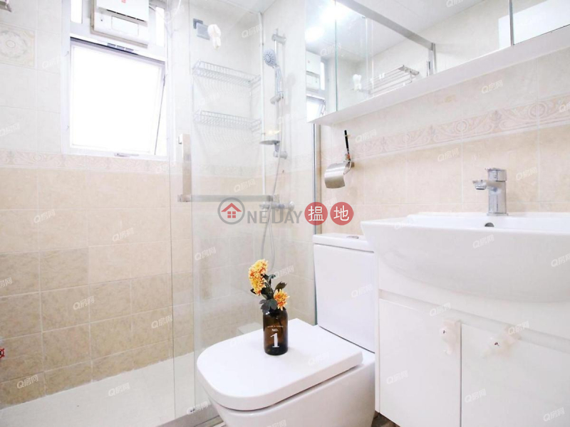 Property Search Hong Kong | OneDay | Residential, Sales Listings Kam Po Building | 2 bedroom Mid Floor Flat for Sale