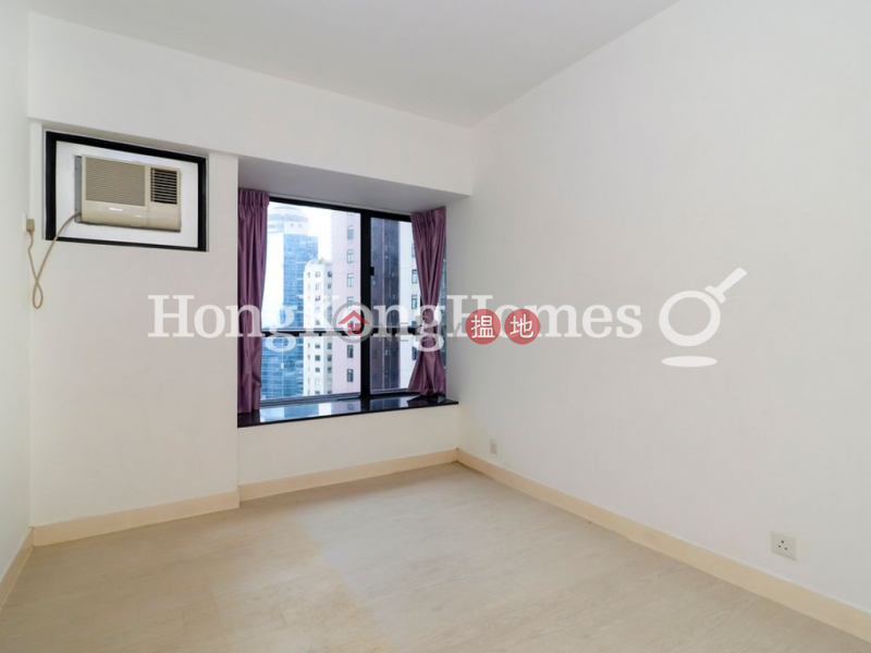 Property Search Hong Kong | OneDay | Residential | Rental Listings | 3 Bedroom Family Unit for Rent at The Grand Panorama