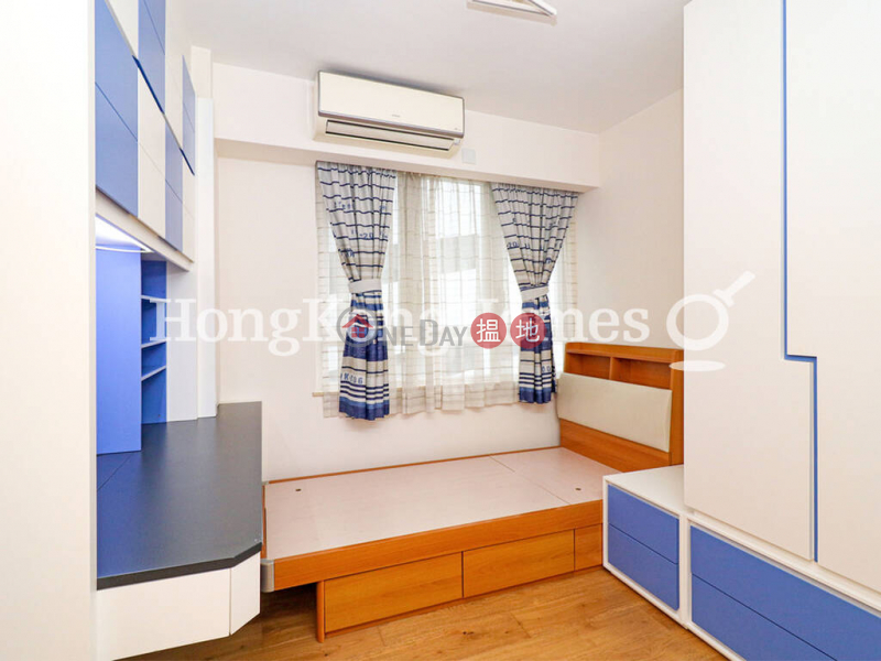 3 Bedroom Family Unit for Rent at Block 1 Phoenix Court 39 Kennedy Road | Wan Chai District Hong Kong | Rental, HK$ 35,000/ month