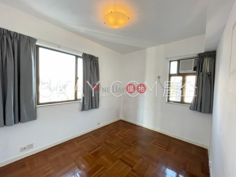 Charming 2 bedroom on high floor with parking | Rental | Shan Kwong Tower 山光苑 Rental Listings
