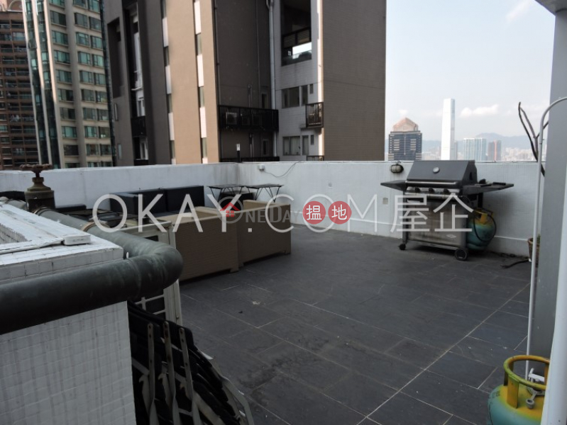 Unique 1 bedroom on high floor with rooftop | Rental | Losion Villa 禮順苑 Rental Listings