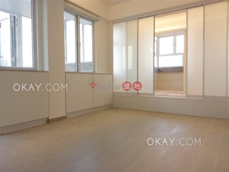 Practical 1 bed on high floor with rooftop & terrace | Rental | Wah Ming Centre 華明中心 Rental Listings