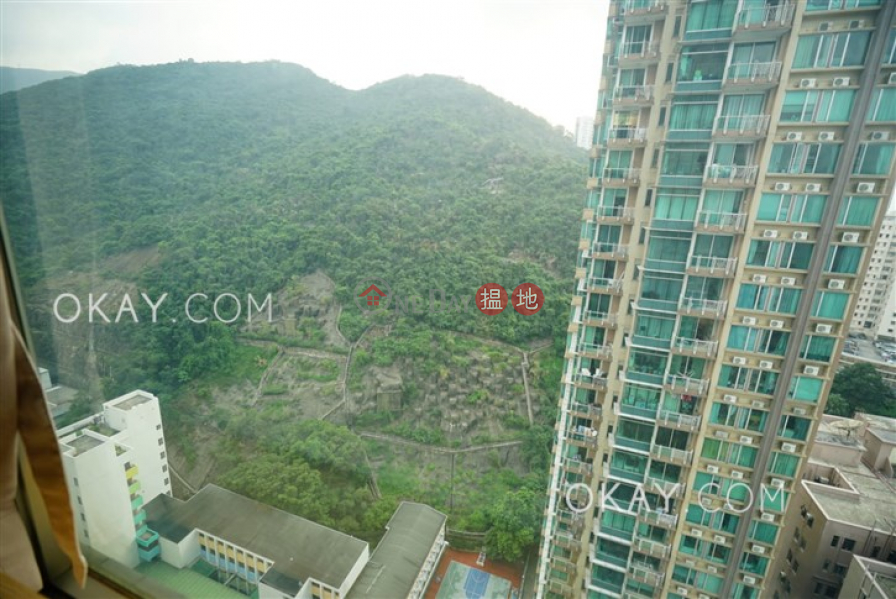 Popular 2 bedroom with balcony | For Sale | Royal Terrace 御皇臺 Sales Listings