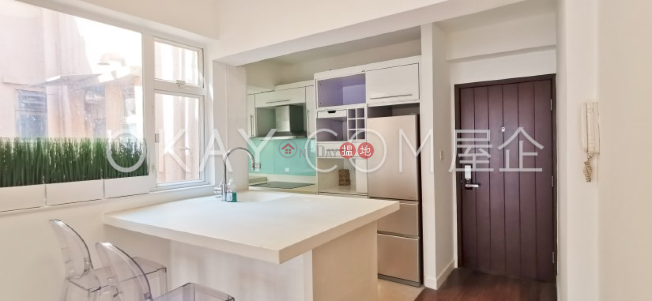 HK$ 32,000/ month, Linfond Mansion | Wan Chai District | Gorgeous 1 bedroom on high floor with rooftop | Rental