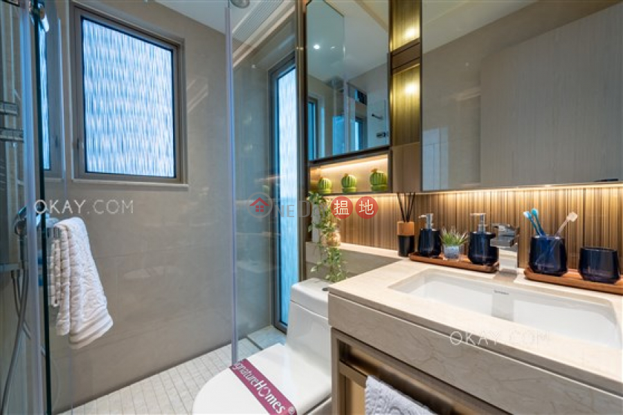 HK$ 35,000/ month | The Kennedy on Belcher\'s, Western District, Elegant 2 bedroom on high floor | Rental