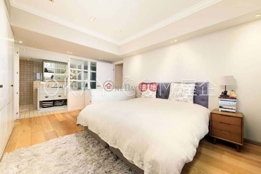 Efficient 2 bed on high floor with harbour views | For Sale | Realty Gardens 聯邦花園 Sales Listings