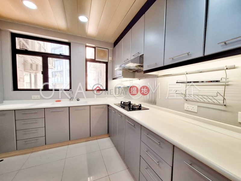 HK$ 25.5M Villa Lotto Block B-D | Wan Chai District, Efficient 3 bedroom with parking | For Sale