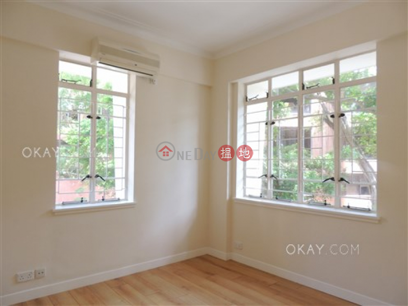 HK$ 65,000/ month | Country Apartments Southern District, Efficient 3 bedroom with balcony & parking | Rental