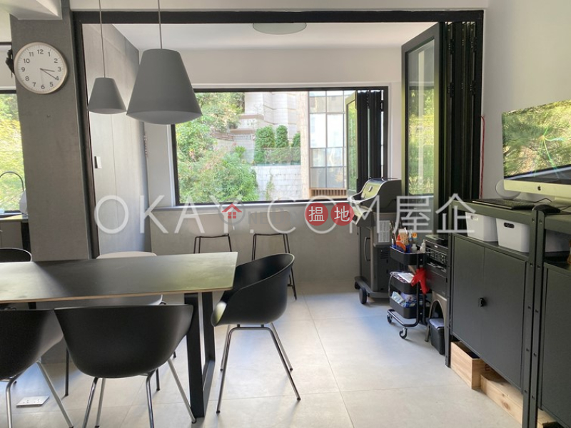 Nicely kept 3 bedroom with balcony & parking | Rental | Formwell Garden 豐和苑 Rental Listings