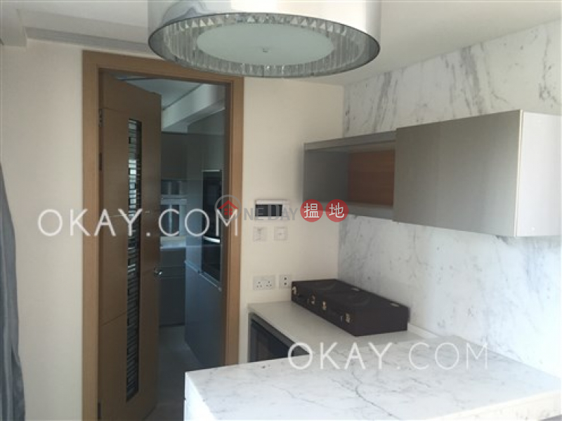 Exquisite 2 bedroom with sea views, balcony | For Sale | 8 Ap Lei Chau Praya Road | Southern District | Hong Kong, Sales HK$ 45M