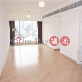 Nicely kept 3 bedroom with balcony & parking | For Sale | Larvotto 南灣 _0