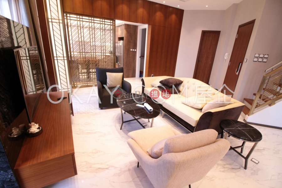 Tasteful high floor with sea views & rooftop | Rental | 38 Conduit Road | Western District, Hong Kong Rental | HK$ 45,000/ month