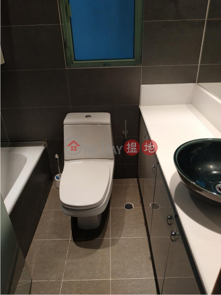 Property Search Hong Kong | OneDay | Residential Rental Listings Flat for Rent in Royal Court, Wan Chai