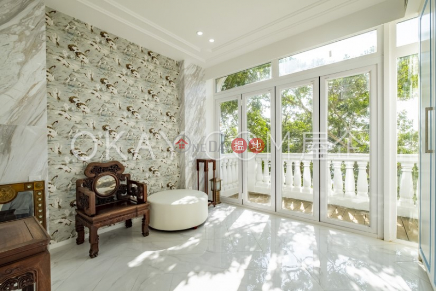 Beautiful house with balcony & parking | For Sale | Cheuk Nang Lookout 卓能山莊 Sales Listings