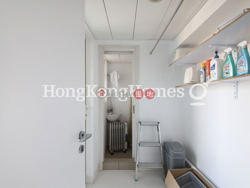 Property Search Hong Kong | OneDay | Residential | Rental Listings | 3 Bedroom Family Unit for Rent at Centrestage