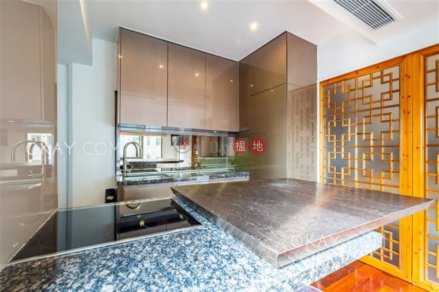 Tasteful penthouse with rooftop | Rental | 80-82 Peel Street | Western District Hong Kong, Rental HK$ 25,000/ month