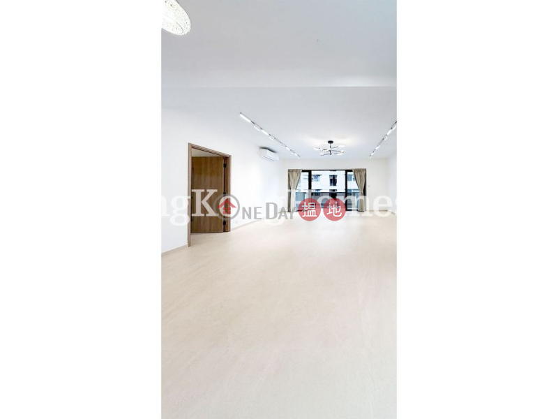 3 Bedroom Family Unit for Rent at Breezy Court | Breezy Court 瑞麒大廈 Rental Listings