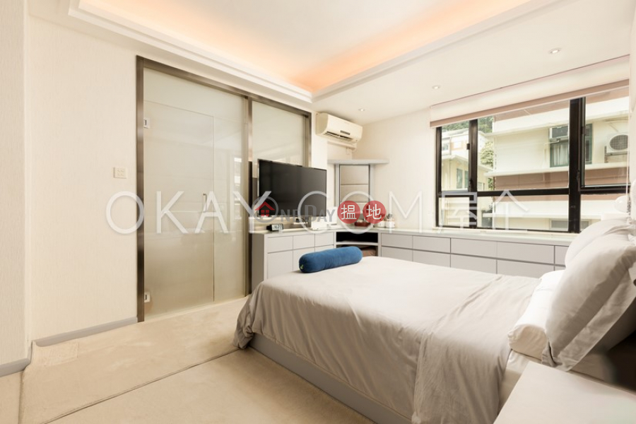 Gorgeous 3 bedroom with balcony & parking | For Sale | Holly Court 冬青閣 Sales Listings