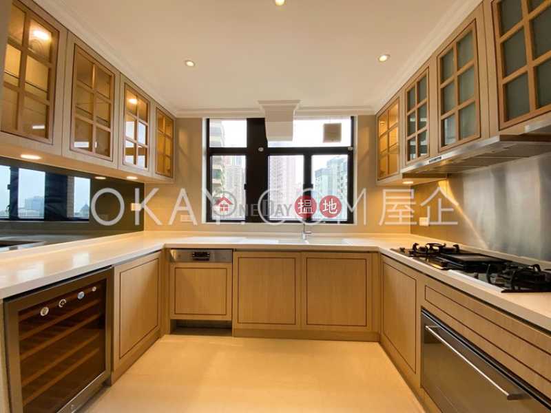 Property Search Hong Kong | OneDay | Residential | Sales Listings, Efficient 3 bedroom on high floor with parking | For Sale