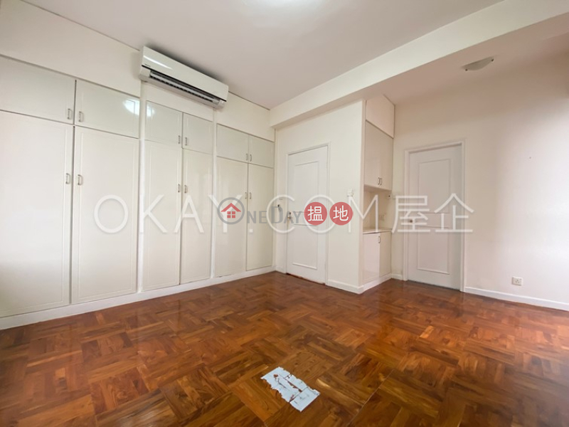 3房2廁,星級會所,連車位,露台《薈萃苑出租單位》|薈萃苑(Regal Crest)出租樓盤 (OKAY-R20618)