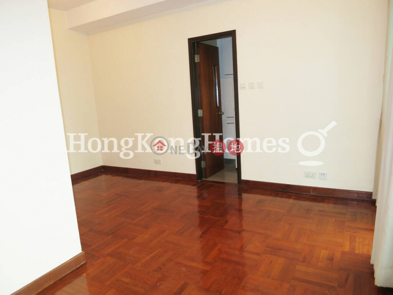 HK$ 23,500/ month Flourish Mansion Yau Tsim Mong 3 Bedroom Family Unit for Rent at Flourish Mansion