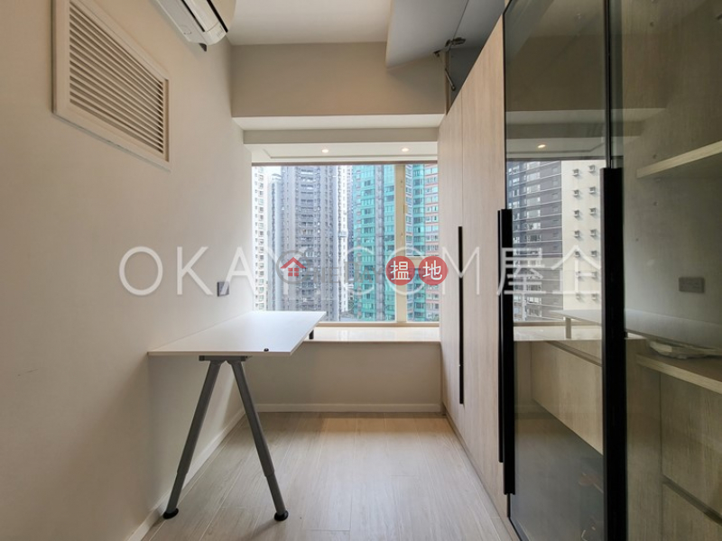Charming 1 bedroom on high floor with balcony | For Sale | Centrestage 聚賢居 Sales Listings