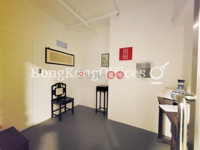 Office Unit for Rent at 128 Wellington Street | 128 Wellington Street 威靈頓街128 Rental Listings