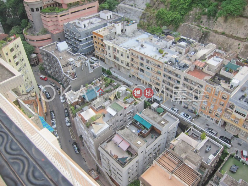2房1廁,實用率高,極高層,可養寵物山村大廈出售單位|山村大廈(Village Tower)出售樓盤 (OKAY-S6478)
