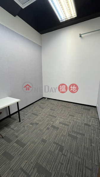 3-4 persons room TML Tower Tsuen Wan, 3 Hoi Shing Road | Tsuen Wan, Hong Kong | Rental, HK$ 4,000/ month