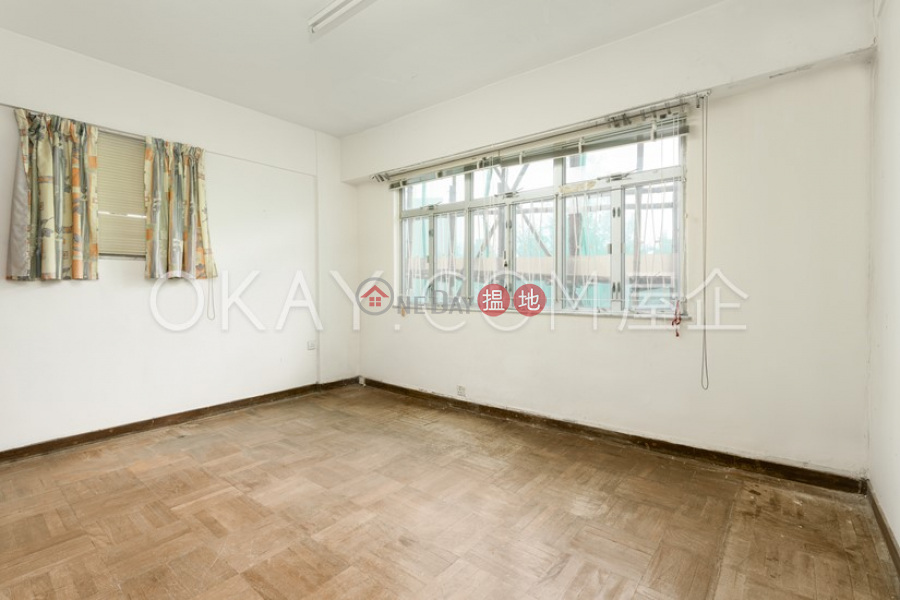 Property Search Hong Kong | OneDay | Residential | Sales Listings, Elegant 3 bedroom on high floor with balcony & parking | For Sale