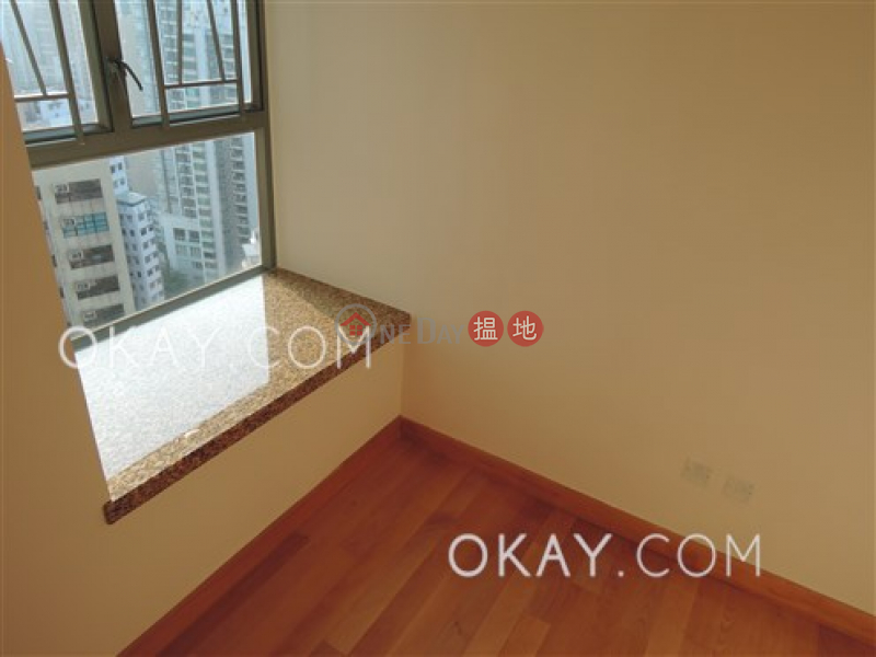 Charming 3 bedroom on high floor | Rental 1 Queens Street | Western District Hong Kong, Rental | HK$ 29,000/ month