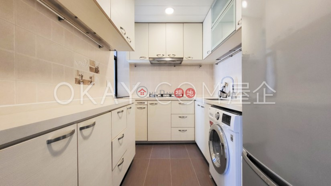 Excelsior Court | Middle, Residential | Sales Listings, HK$ 25M