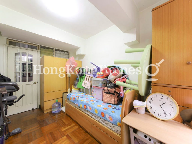 HK$ 50,000/ month | Hing Wah Mansion | Western District | 3 Bedroom Family Unit for Rent at Hing Wah Mansion