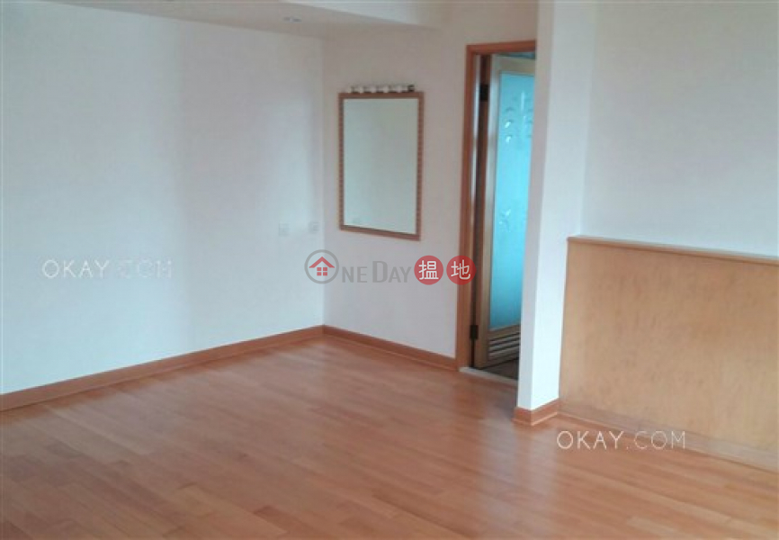 HK$ 140,000/ month, Trafalgar Court Wan Chai District Gorgeous 4 bedroom on high floor with balcony & parking | Rental