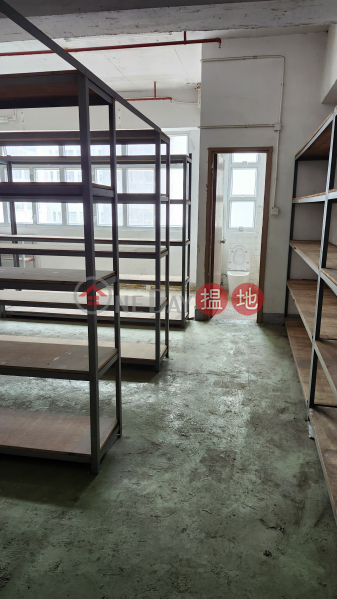 Qili warehouse renovation, rare and affordable, good deals | 18 Tin Hau Road | Tuen Mun, Hong Kong Sales HK$ 2.2M