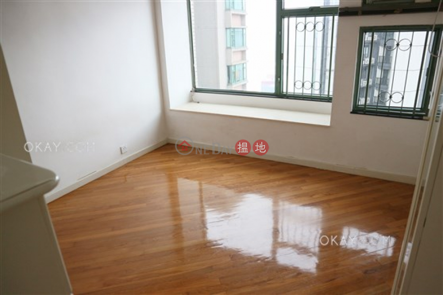 HK$ 55,000/ month | Robinson Place | Western District | Luxurious 3 bedroom on high floor | Rental