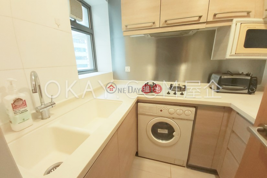 Generous 2 bedroom with balcony | Rental, The Zenith Phase 1, Block 2 尚翹峰1期2座 Rental Listings | Wan Chai District (OKAY-R58516)