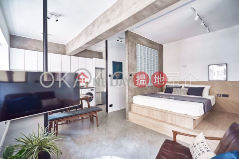 Intimate 1 bedroom in Wan Chai | For Sale | Chin Hung Building 展鴻大廈 _0