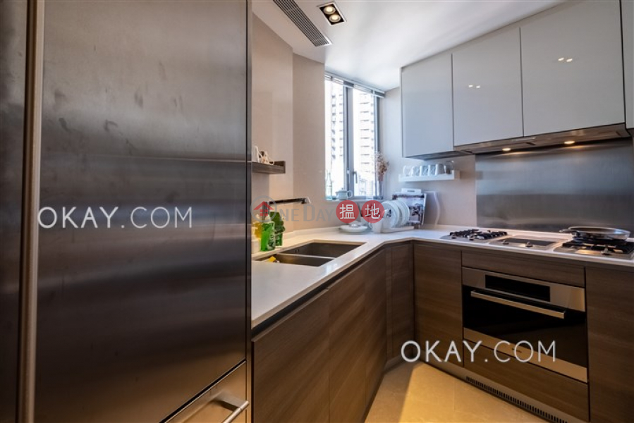 Luxurious 3 bed on high floor with balcony & parking | For Sale | The Summa 高士台 Sales Listings