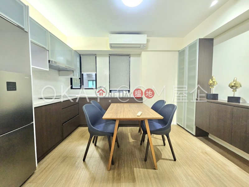 HK$ 32,000/ month, Pine Gardens, Wan Chai District Luxurious 1 bedroom with parking | Rental