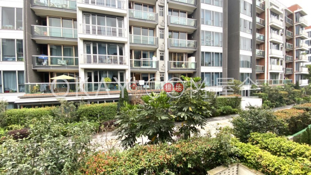 Popular 2 bedroom with balcony | For Sale | Mount Pavilia Tower 23 傲瀧 23座 Sales Listings