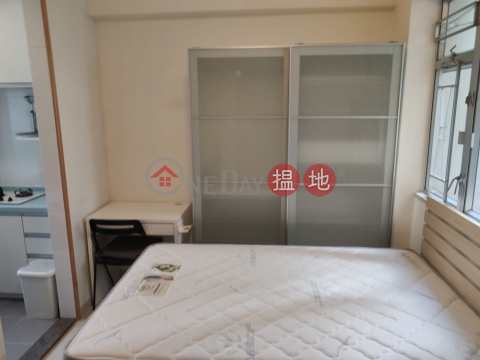 Studio Apartment, Close To Mtr Station, Fung Sing Mansion 豐盛大廈 | Western District (201343)_0