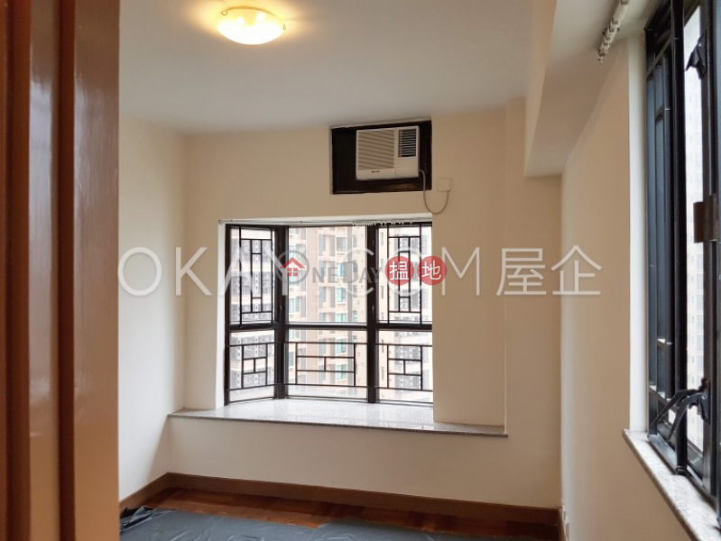 HK$ 29,000/ month | Greenway Terrace, Wan Chai District | Generous 3 bedroom on high floor with balcony | Rental