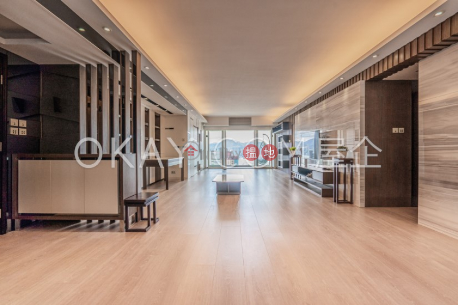 HK$ 85,000/ month Sky Scraper, Eastern District | Efficient 3 bedroom with balcony & parking | Rental