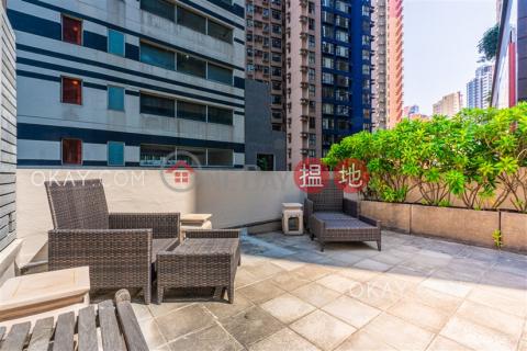 Elegant 1 bedroom with rooftop | For Sale | 122 Hollywood Road 荷李活道122號 _0