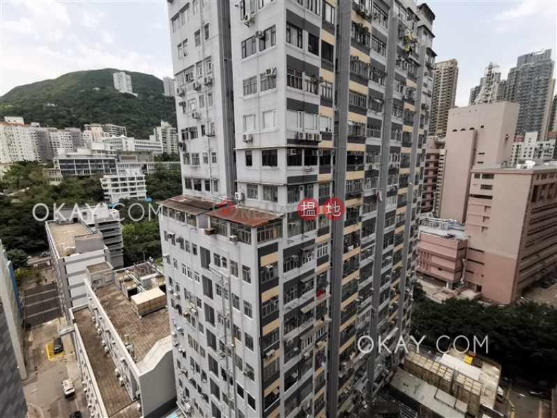HK$ 35,000/ 月萃峯-灣仔區-2房2廁,星級會所,露台《萃峯出租單位》