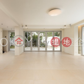 Unique house with rooftop & parking | Rental